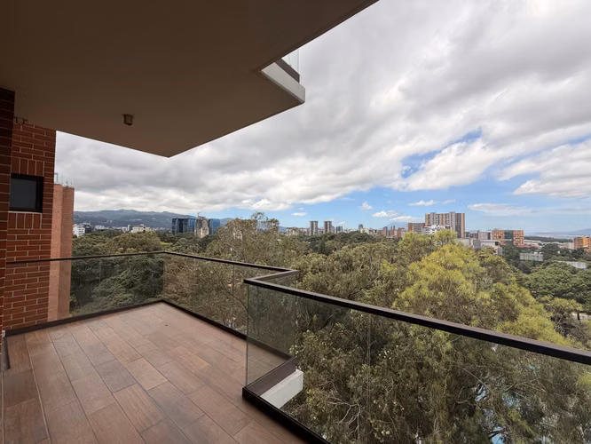 LUJOSO Y AMPLIO APARTAMENTO EN RENTA ZONA 10 LUCCA | CON O SIN MUEBLES PV