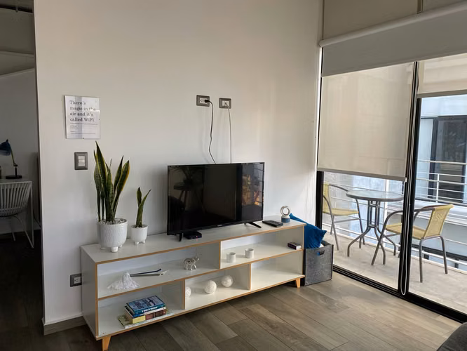 VENDO MODERNO APARTAMENTO FULL AMUEBLADO Y EQUIPADO SHIFT CAYALA ZONA 16 - Imagen 4