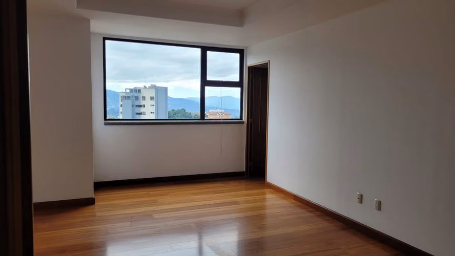 ALQUILO AMPLIO APARTAMENTO BELLAGIO Z14 NIVEL ALTO PV - Imagen 13