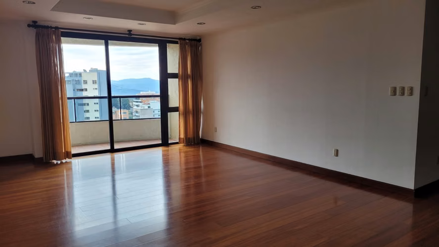 ALQUILO AMPLIO APARTAMENTO BELLAGIO Z14 NIVEL ALTO PV - Imagen 12