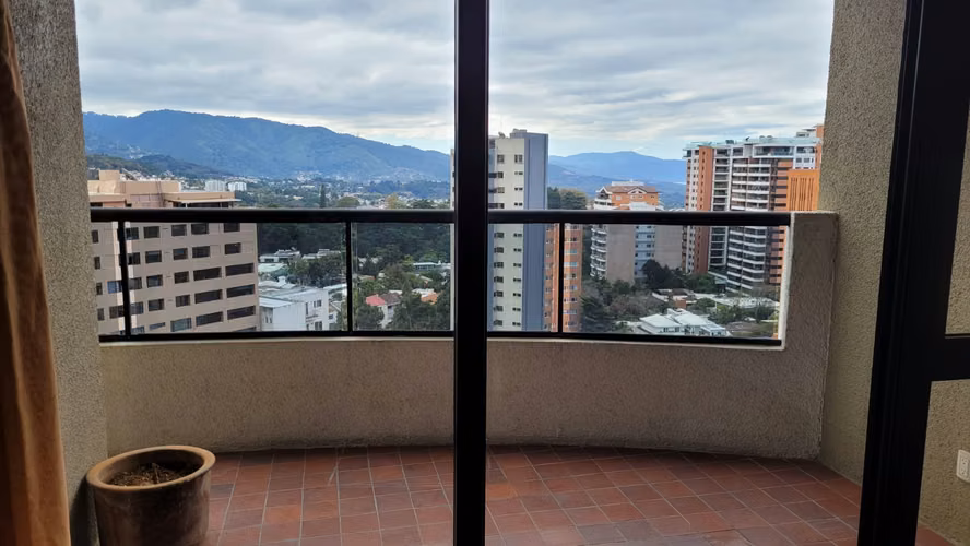 ALQUILO AMPLIO APARTAMENTO BELLAGIO Z14 NIVEL ALTO PV - Imagen 10