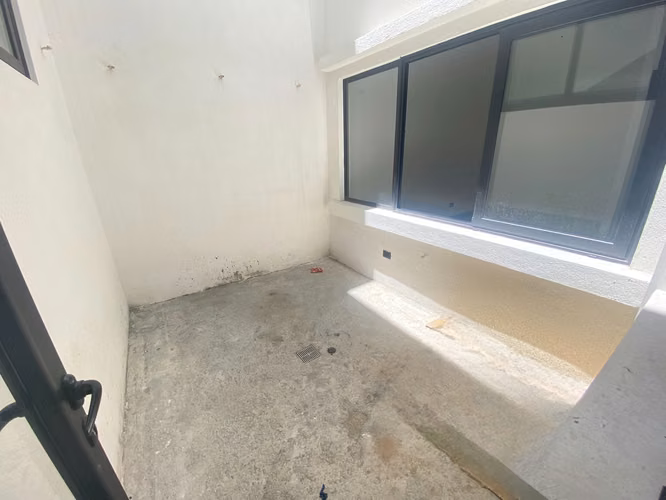 APARTAMENTO EN RENTA ZONA 1 AVENIDA ELENA PRIMER NIVEL PV