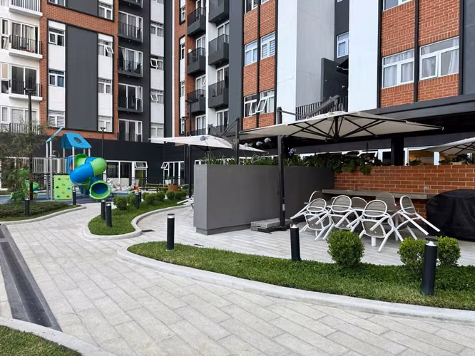 APARTAMENTO AMUEBLADO EN RENTA EN ZONA 11, PARQUE SAN JORGE