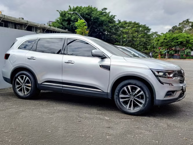 2019 RENAULT KOLEOS 2.5L 4CIL 170HP RÉCORD AGENCIA