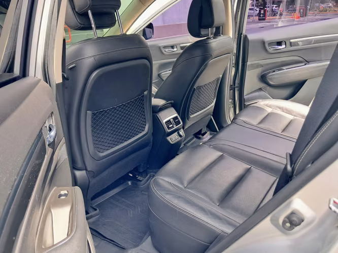 2019 RENAULT KOLEOS 2.5L 4CIL 170HP RÉCORD AGENCIA