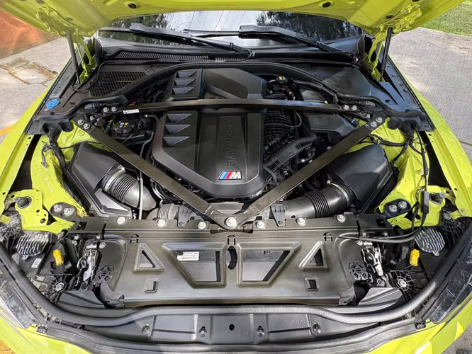 BMW M3 Competition año 2023 de agencia