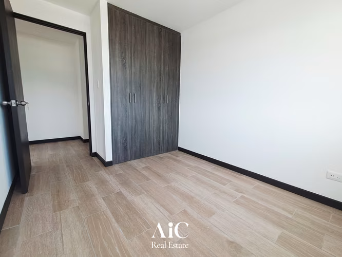 APTO. EN VENTA / RENTA z. 12 PETÁPOLIS P/ ESTRENAR 3 HABITACIONES