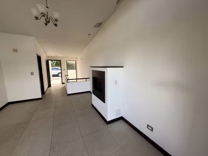 Vendo casa en Muxbal  ACCESO PRIVADO POR 20 CALLE FINAL Z.10