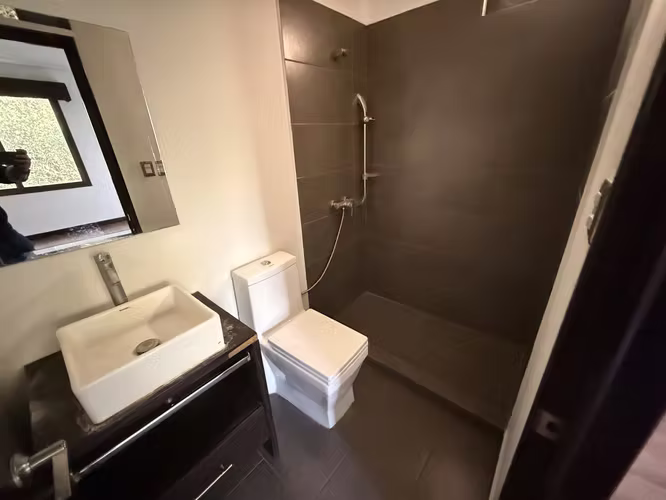 Vendo casa en Muxbal  ACCESO PRIVADO POR 20 CALLE FINAL Z.10