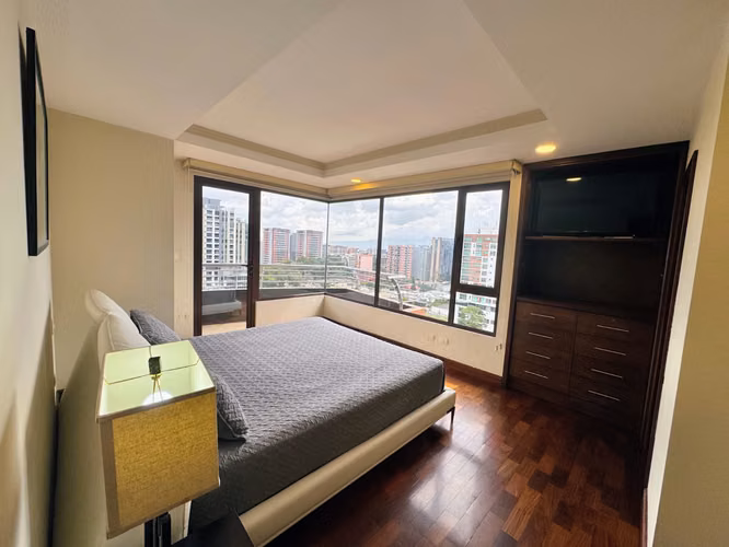 ESPECTACULAR APARTAMENTO AMUEBLADO EN RENTA ZONA 10