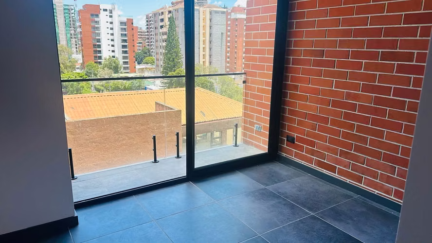 RENTO APARTAMENTO TIPO ESTUDIO EN KONA ZONA 10