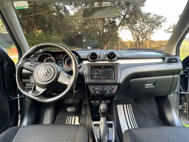Lindo Suzuki Swift 2020 70km/ Galón en ciudad /Agencia Automático Excelente Estado 50k km
