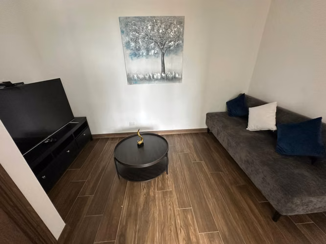 APARTAMENTO EN RENTA EN ZONA 15 VILA QUINCE AMUEBLADO Y EQUIPADO
