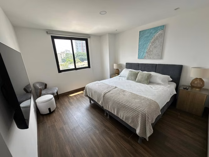 APARTAMENTO EN RENTA EN ZONA 15 VILA QUINCE AMUEBLADO Y EQUIPADO