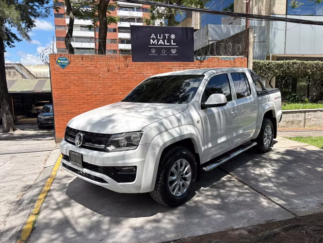 Volkswagen Amarok automatico de agencia año 2019