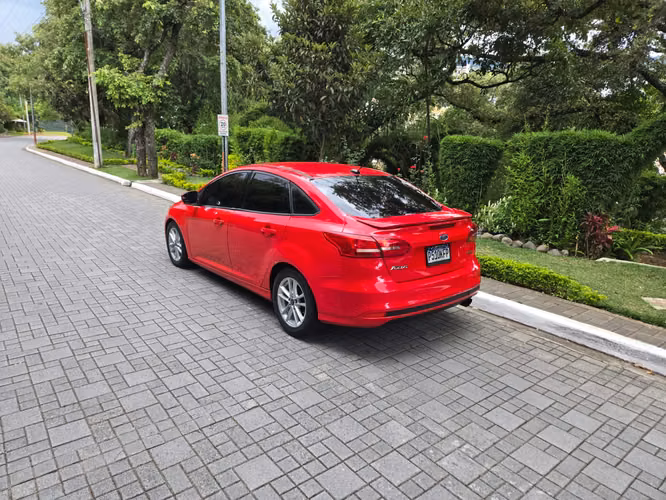 FORD FOCUS 2015 ESPECIAL EDITION - Imagen 2