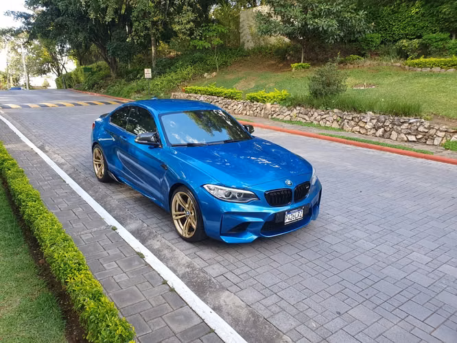 BMW M2 2017