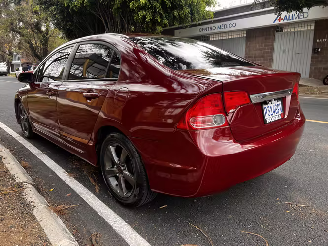 Honda Civic LX - 2009