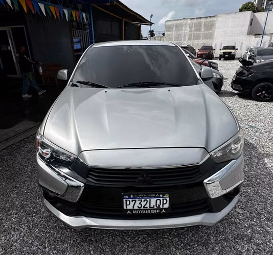 MITSUBISHI OUTLANDER SPORT 2015