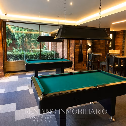 Apartamento en renta zona 14 edificio Tadeus de 2 habitaciones + 2 parqueos