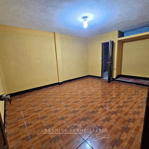 Casa en venta en zona 7 Quinta Samayoa 5 habitaciones + 250 Metros2 de construcción