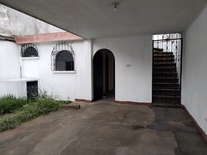 Casa en venta Zona 13 Aurora 1