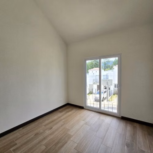 Casa Nueva en Renta Condado Florenza San José Pinula - Imagen 12