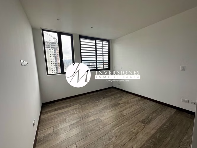 Apartamento en Venta de 1 dormitorio en zona 15