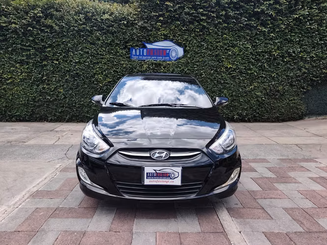 Hyundai Accent Gls  Modelo 2018  de agencia