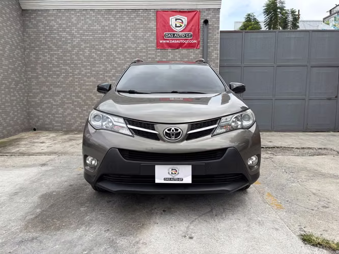 Toyota Rav4 4X4 Automática de Agencia Modelo 2014
