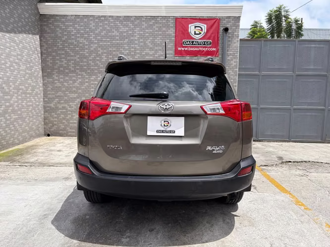 Toyota Rav4 4X4 Automática de Agencia Modelo 2014