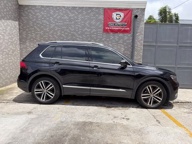 Volkswagen Tiguan TSi 4Motion de Agencia Modelo 2018