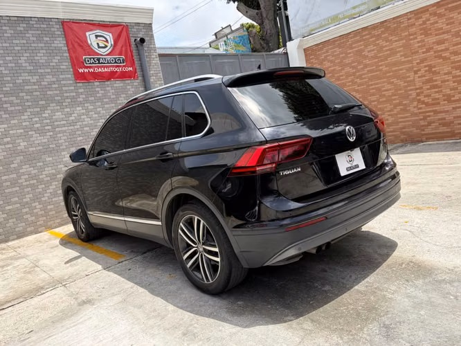 Volkswagen Tiguan TSi 4Motion de Agencia Modelo 2018