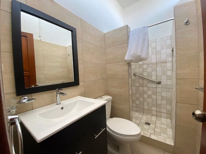 Casa en Venta en Zona 1 | Cerca de la Iglesia La Recolección - Imagen 7