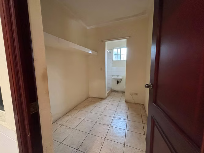 CASA EN ALQUILER EN SANTA ANITA II, KM 18.6 CARRETERA A EL SALVADOR