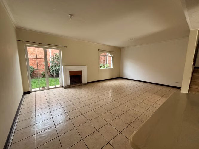 CASA EN ALQUILER EN SANTA ANITA II, KM 18.6 CARRETERA A EL SALVADOR