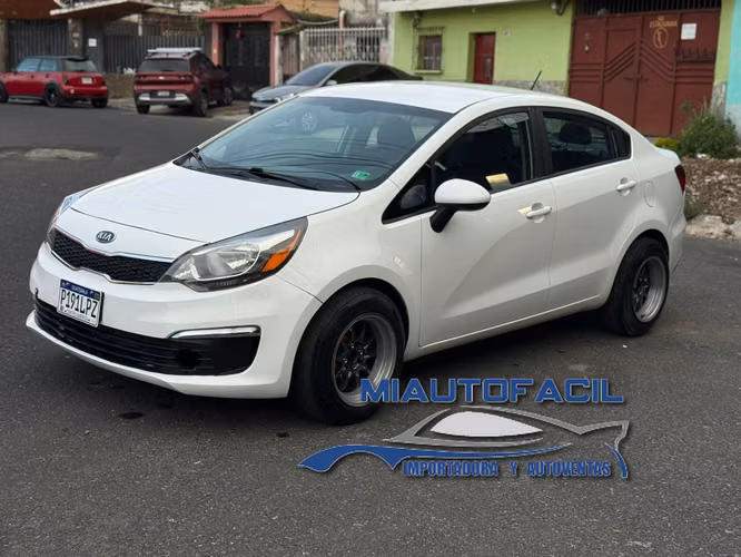 Kia Rio Lx M. 2017