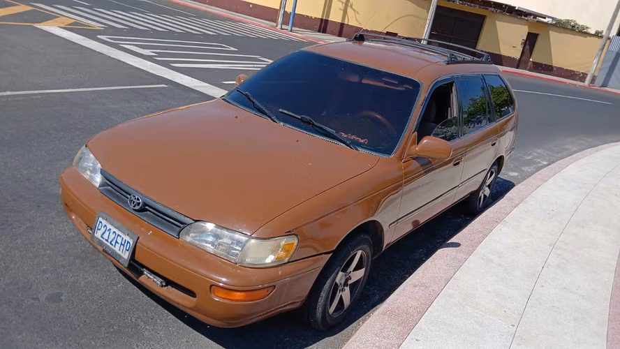 TOYOTA COROLLA DE COLECCIÓN EN VENTA