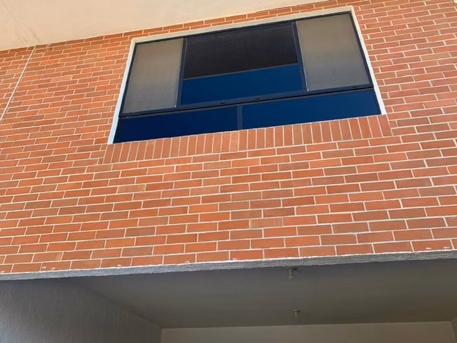 VENDO CASA EN ESQUINA PORTAL DE SAN ISIDRO 3 - HACIENDA REAL Z.16 - Imagen 3