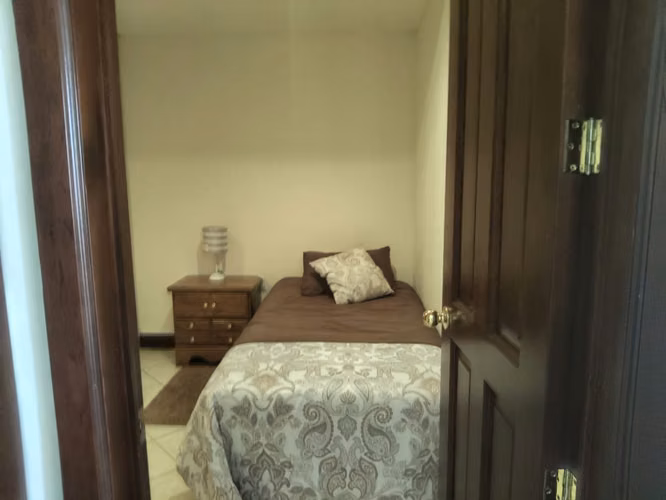 APARTAMENTO AMUEBLADO Y EQUIPADO EN RENTA EN MILENIA OAKLAND ZONA 10