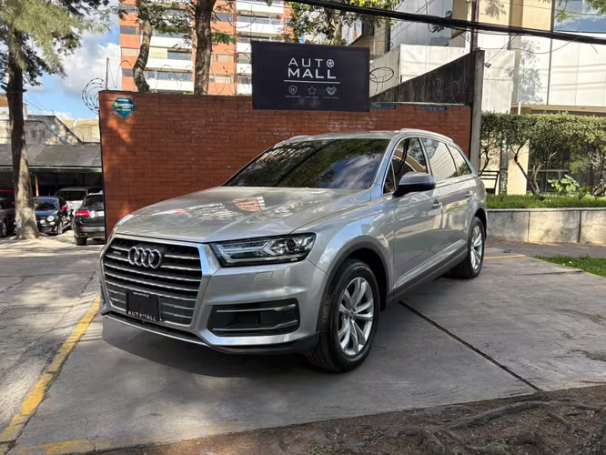 Audi Q7 2.0TFSI de agencia