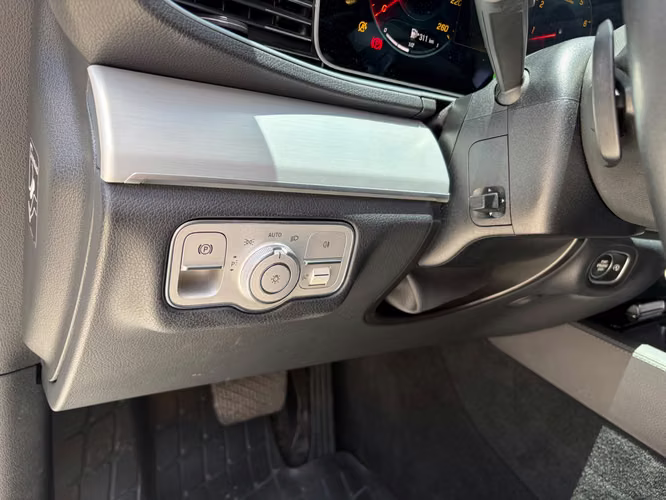 Mercedes-Benz GLE 300 4Matic EQ Boost de Agencia Modelo 2021