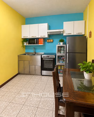 CASA EN VENTA EN ZONA 12 LA REFORMITA – FUERA DE GARITA-