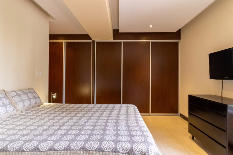 Apartamento en Renta Amueblado cerca de la Norea, Zona 14 - Listo para Vivir, Z14