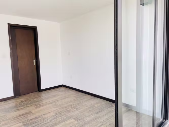 Apartamento de 2 Habitaciones en zona 15 Vista Hermosa 2 - Imagen 9