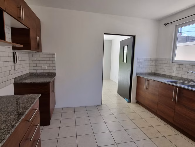 Casa en Alquiler en Carretera a El Salvador – Km. 16.5 Entrada a Olmeca - Imagen 4