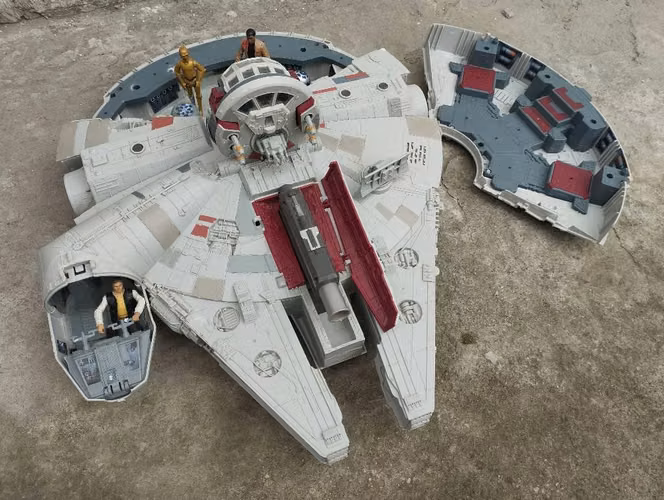 STAR WARS HALCÓN MILENARIO OARA FIGURAS 3.75