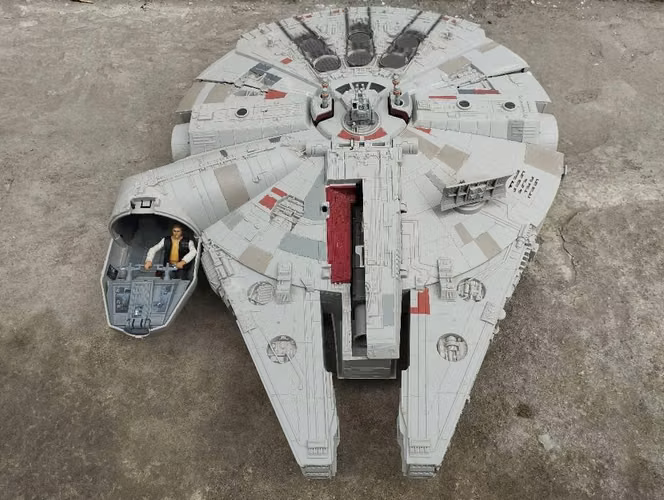 STAR WARS HALCÓN MILENARIO OARA FIGURAS 3.75
