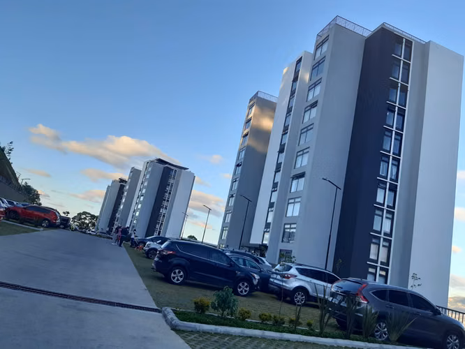 Apartamento en renta 3 habitaciones 80 mts² - Q5,700 en Edificio Nagano,  Zona 16