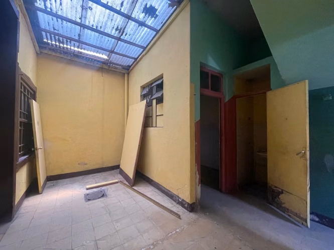 PROPIEDAD DE 2 NIVELES MÁS TERRAZA | 9 AMBIENTES | IDEAL PARA OFICINAS, CLÍNICA O INVERSIÓN PV